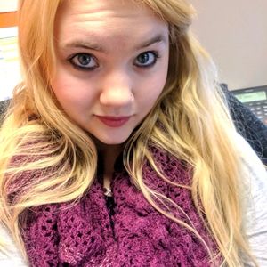 😊😍 I'm a Posh Ambassador! Shop with confidence.